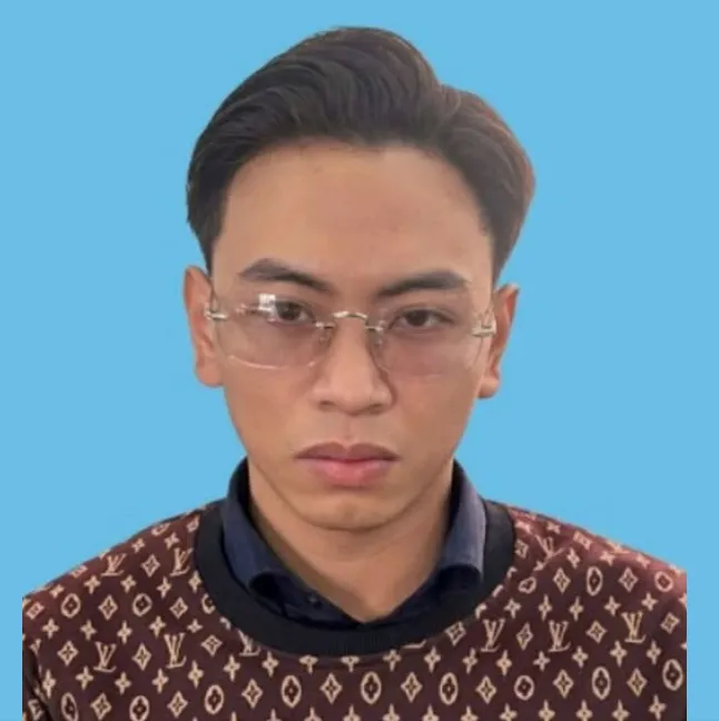 Bắt tạm giam "tổng tài" chỉ đạo đánh nhân viên quán cà phê ở Hà Nội- Ảnh 1.