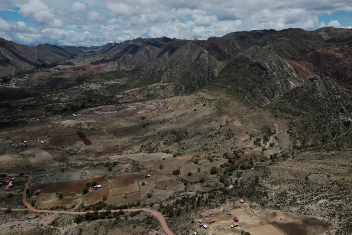 16.600 dấu chân hóa thạch ở Bolivia hé lộ hành vi khủng long - Ảnh 2.