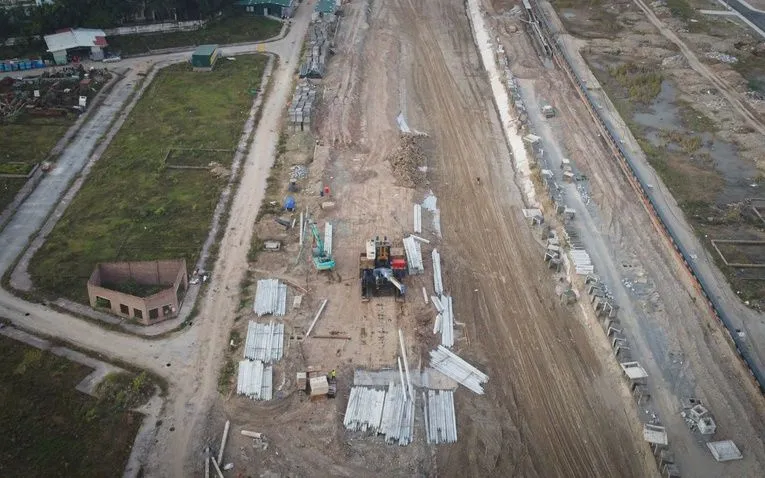 Kiểm soát nguồn thải từ xây dựng và sản xuất là bước then chốt để cải thiện chất lượng không khí.