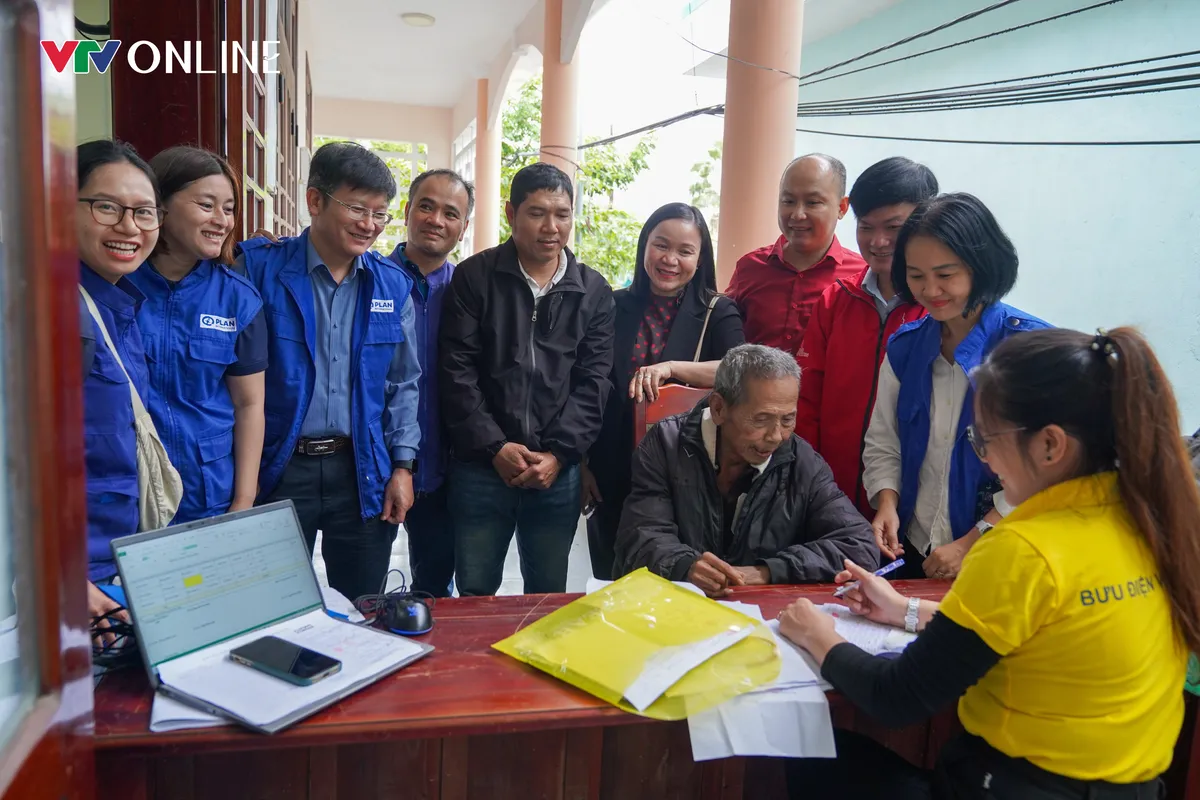 Người dân Đà Nẵng được viện trợ gần 2 tỷ đồng do bão lũ - Ảnh 3.