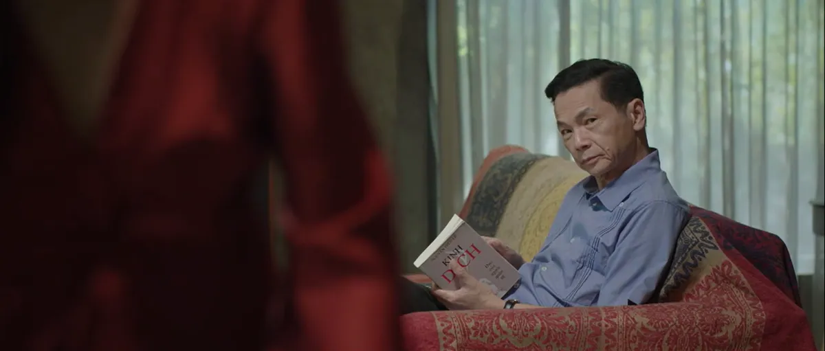 Lằn ranh - Tập 28: Phó Bí thư Sách ngoại tình với Trinh - Ảnh 10.