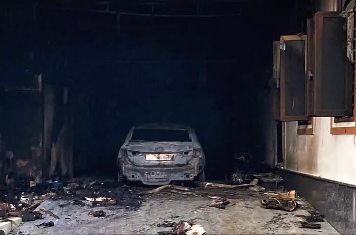 Nghi án người đàn ông phóng hỏa tự thiêu tại nhà riêng ở Thanh Hóa - Ảnh 1.