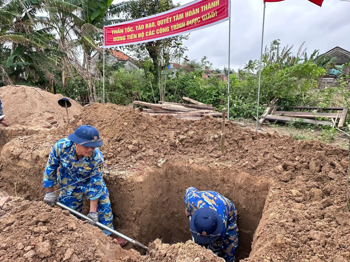 Bộ Tư lệnh Vùng 4 Hải quân tăng tốc chiến dịch Quang Trung, quyết tâm về đích trước kế hoạch - Ảnh 3.