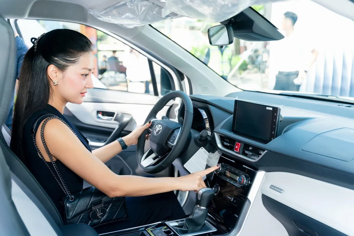 Hưởng ưu đãi tới hơn 150 triệu đồng, sắm xe Toyota đón Giáng sinh và năm mới 2026 - Ảnh 4.