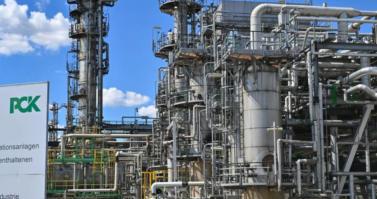 Vỡ đường ống gây tràn dầu nghiêm trọng tại Đức - Ảnh 1.