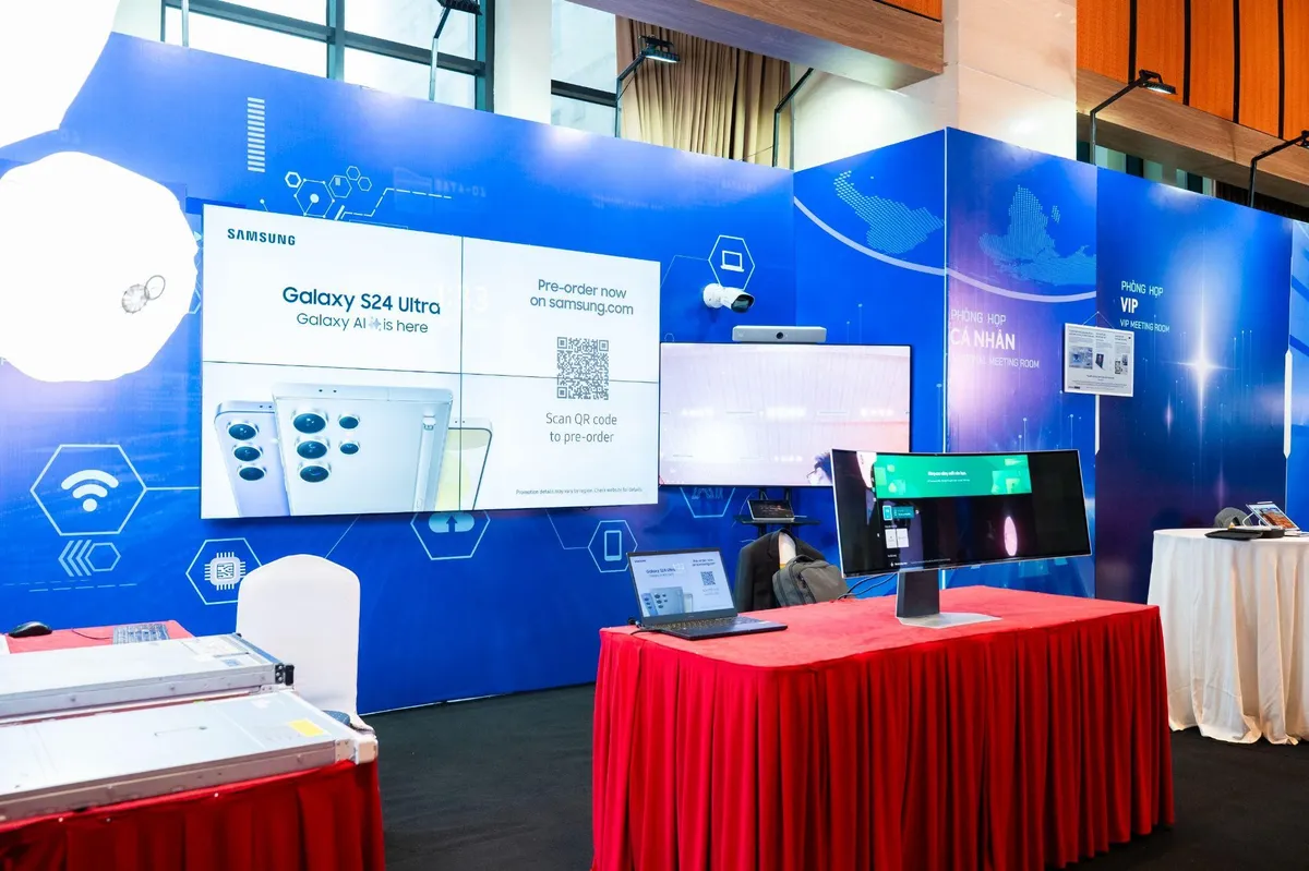 Ademax tiên phong giải pháp nghe nhìn và chuyển đổi số tại Hybrid Connect 2025- Ảnh 2. Ademax tiên phong giải pháp nghe nhìn và chuyển đổi số tại Hybrid Connect 2025- Ảnh 2.