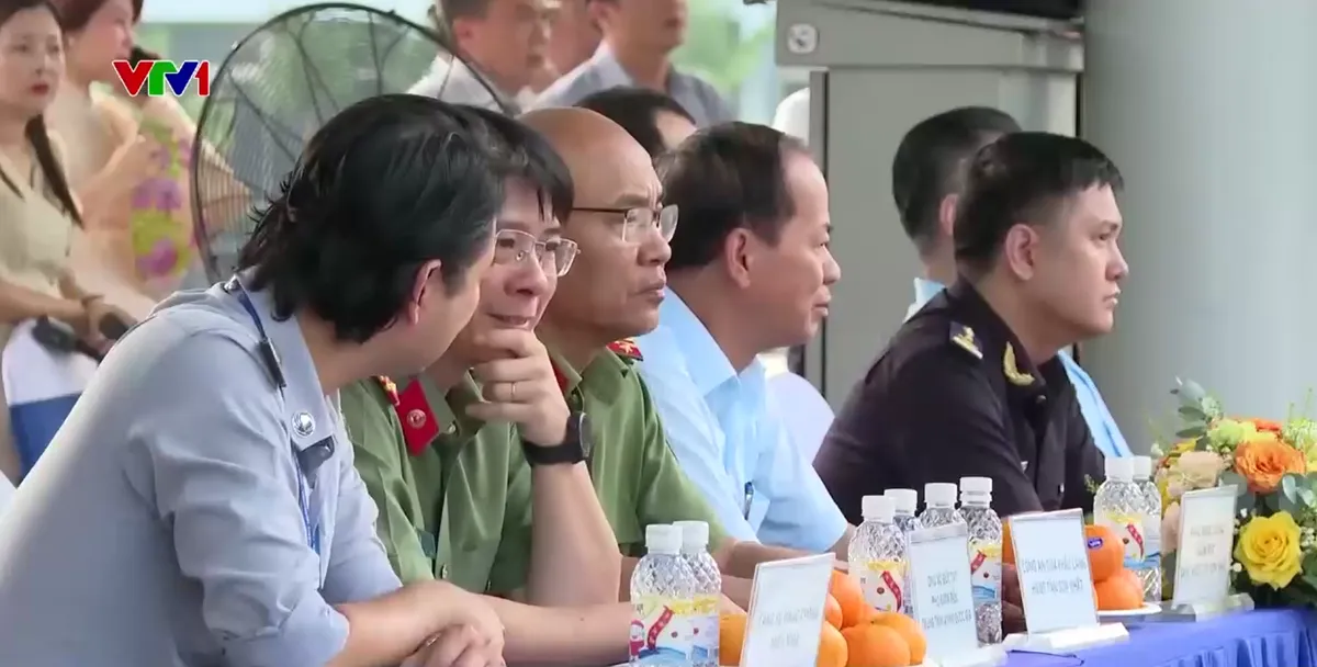 Tân Sơn Nhất diễn tập quy mô lớn kiểm tra khả năng ứng phó tấn công khủng bố - Ảnh 2.