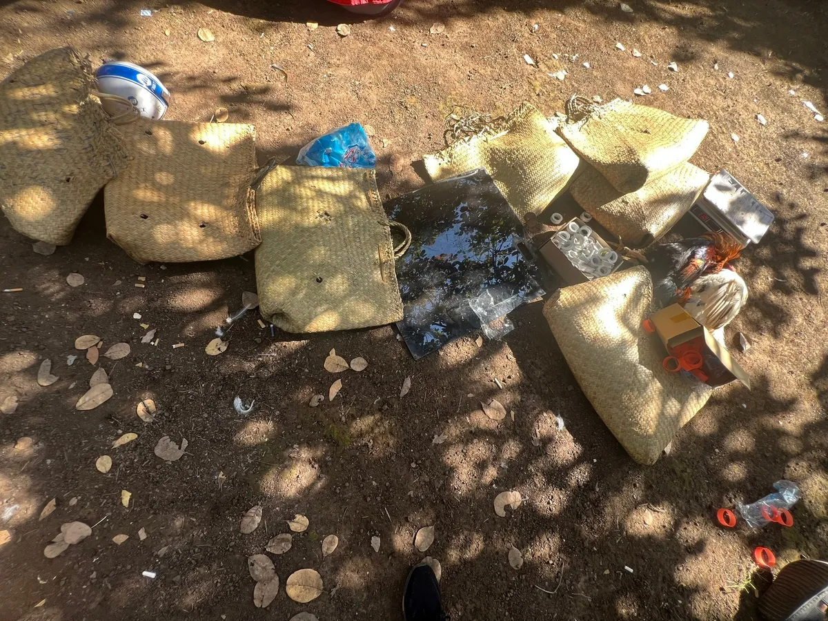 Đồng Nai: Triệt phá sòng bạc đá gà quy mô lớn, bắt giữ 32 đối tượng - Ảnh 2.