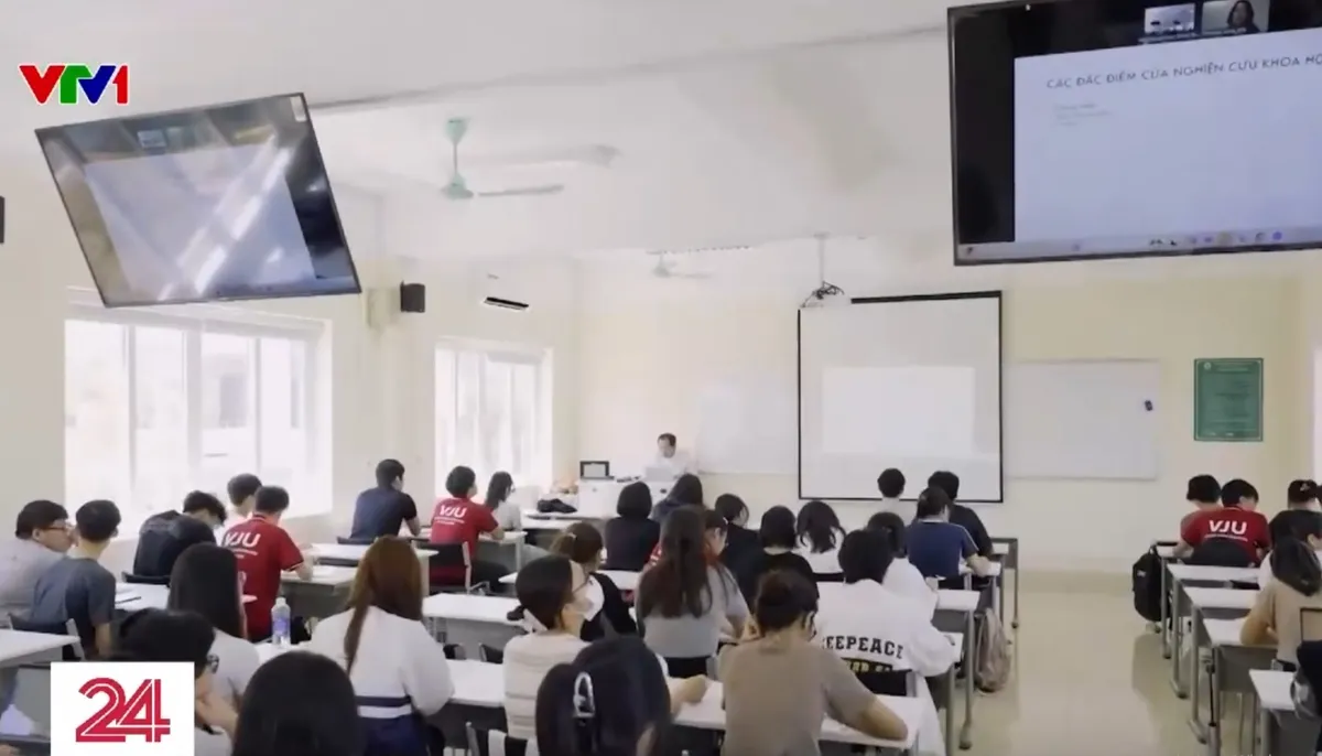 Đề xuất siết li&ecirc;m ch&iacute;nh học thuật, đưa AI v&agrave;o giảng dạy đại học - Ảnh 1.
