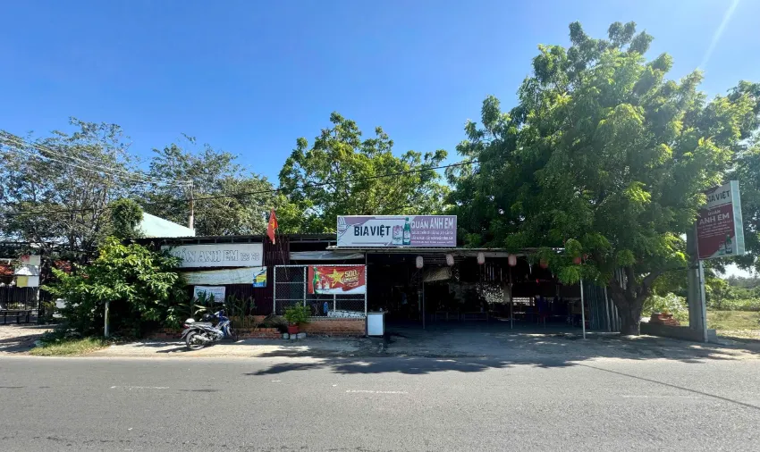 Mâu thuẫn trong lúc nhậu, người đàn ông bị bạn nhậu đâm tử vong - Ảnh 1.