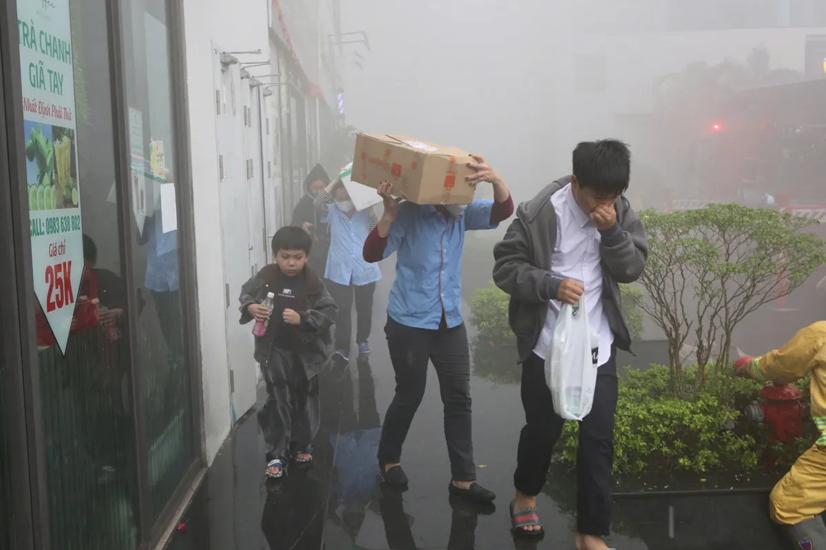 H&agrave; Nội: Diễn tập PCCC tại khu chung cư kiểm tra khả năng ứng ph&oacute; nh&agrave; cao tầng - Ảnh 2.