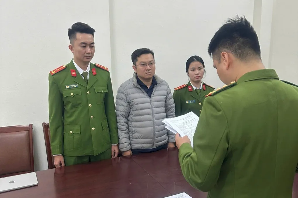 Cặp vợ chồng lừa g&oacute;p vốn đất, chiếm đoạt 4,8 tỷ đồng - Ảnh 1.