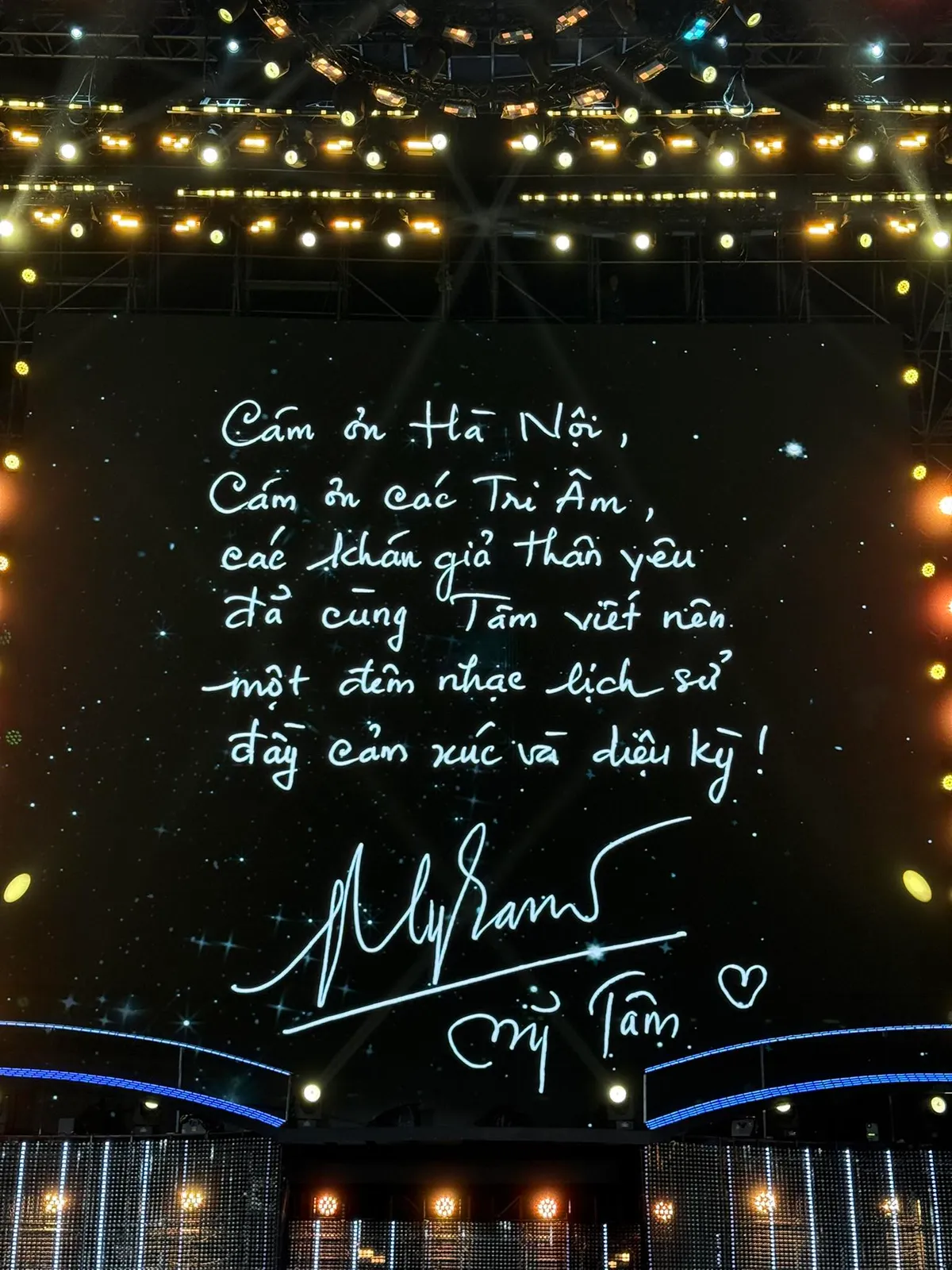 Mỹ T&acirc;m v&agrave; 25 năm sự nghiệp ca h&aacute;t: "Đ&acirc;y l&agrave; một h&agrave;nh tr&igrave;nh đầy niềm vui&rdquo;- Ảnh 2.