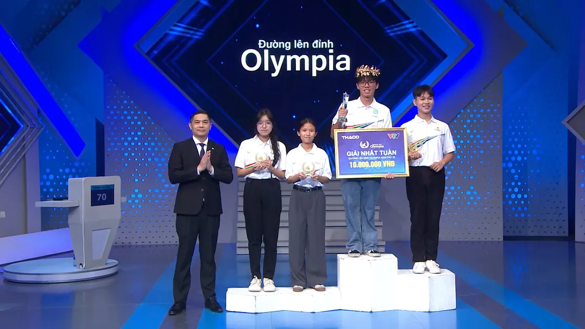 Nam sinh lạnh lùng thẳng tiến giành vòng nguyệt quế Đường lên đỉnh Olympia- Ảnh 9. Nam sinh lạnh lùng thẳng tiến giành vòng nguyệt quế Đường lên đỉnh Olympia- Ảnh 9.