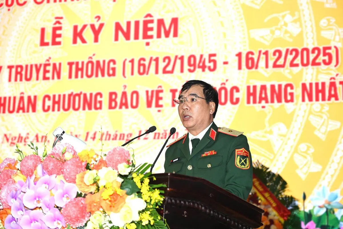 Cục Ch&iacute;nh trị Qu&acirc;n khu 4 kỷ niệm 80 năm th&agrave;nh lập, đ&oacute;n nhận Hu&acirc;n chương Bảo vệ Tổ quốc hạng Nhất - Ảnh 2.