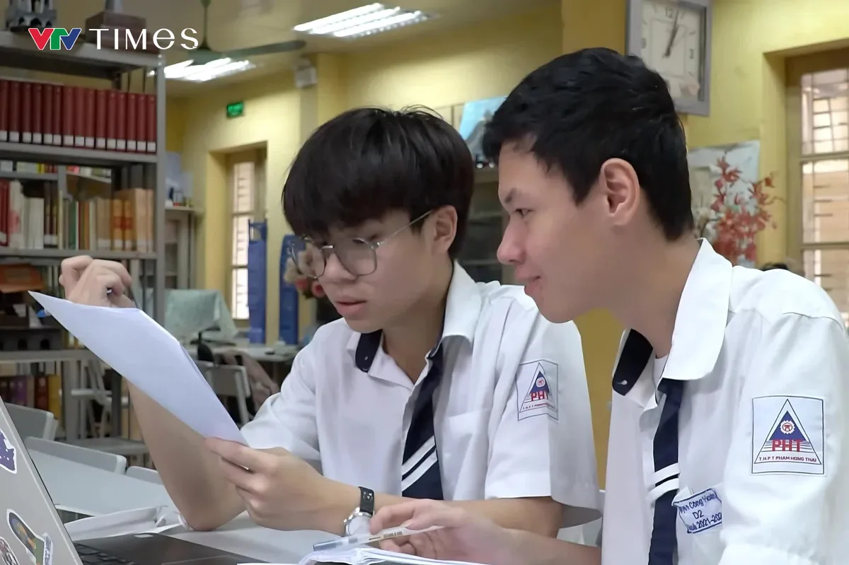 Học sinh khối C00 bất an: Cơ hội nào khi tổ hợp truyền thống không còn được ưu tiên?- Ảnh 1. Học sinh khối C00 bất an: Cơ hội nào khi tổ hợp truyền thống không còn được ưu tiên?- Ảnh 1.