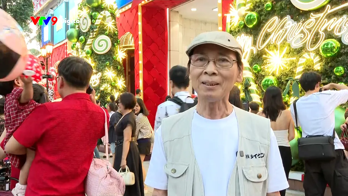 pnhn-1412-6 hwuxu thuần.jpg