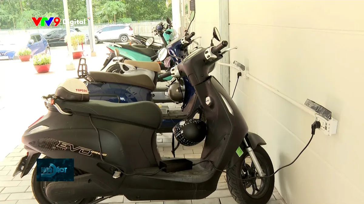 Chung cư chủ động tạo nơi sạc xe điện