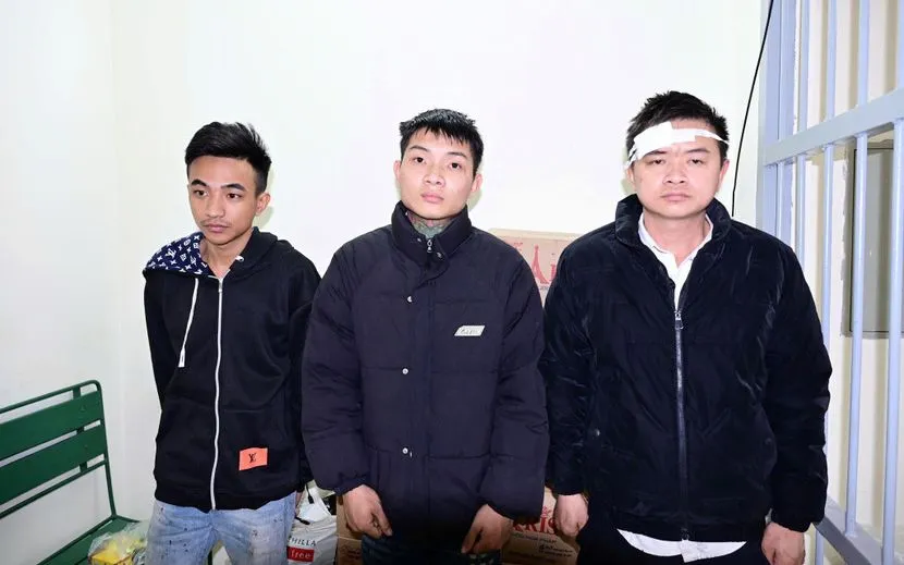 Công an phường Ngô Quyền bắt giữ nhóm đối tượng Gây rối trật tự công cộng