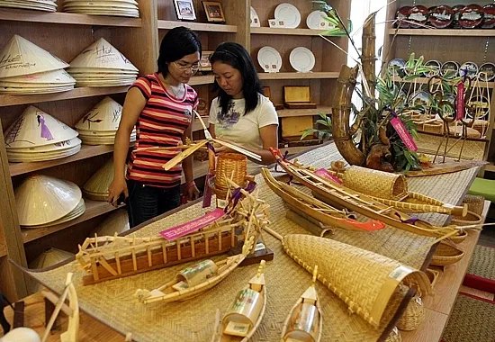 Du lịch l&agrave;ng nghề Việt Nam: Chuyển m&igrave;nh từ số lượng sang s&aacute;ng tạo v&agrave; bền vững- Ảnh 1.