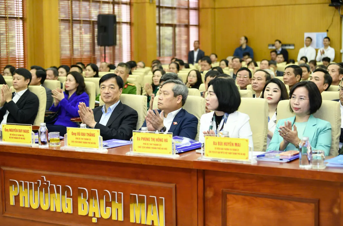 Tổng B&iacute; thư T&ocirc; L&acirc;m: Việt Nam phải tiến bước c&ugrave;ng thời đại, c&ugrave;ng thế giới- Ảnh 3.