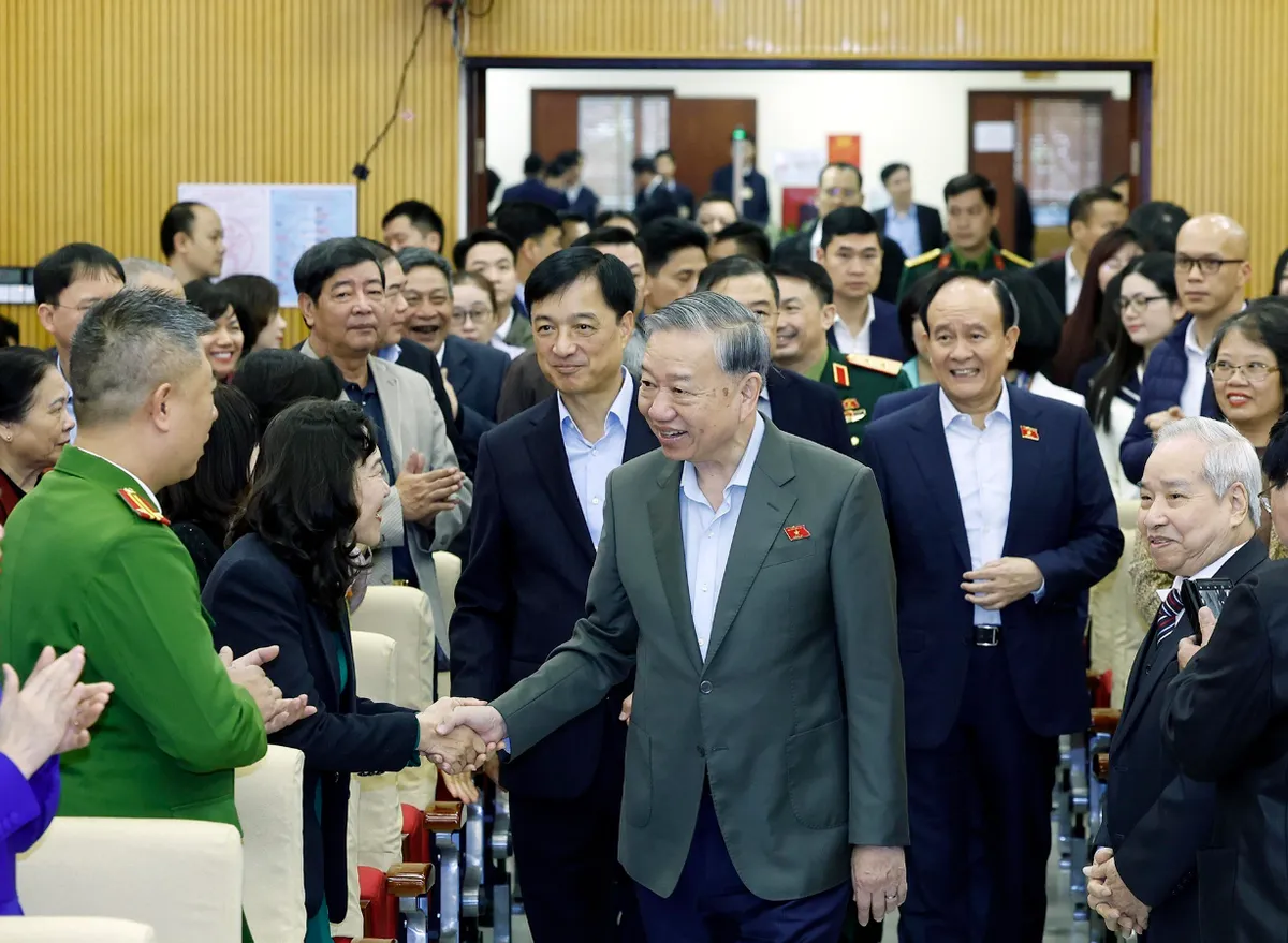 Tổng B&iacute; thư T&ocirc; L&acirc;m: Việt Nam phải tiến bước c&ugrave;ng thời đại, c&ugrave;ng thế giới- Ảnh 4.