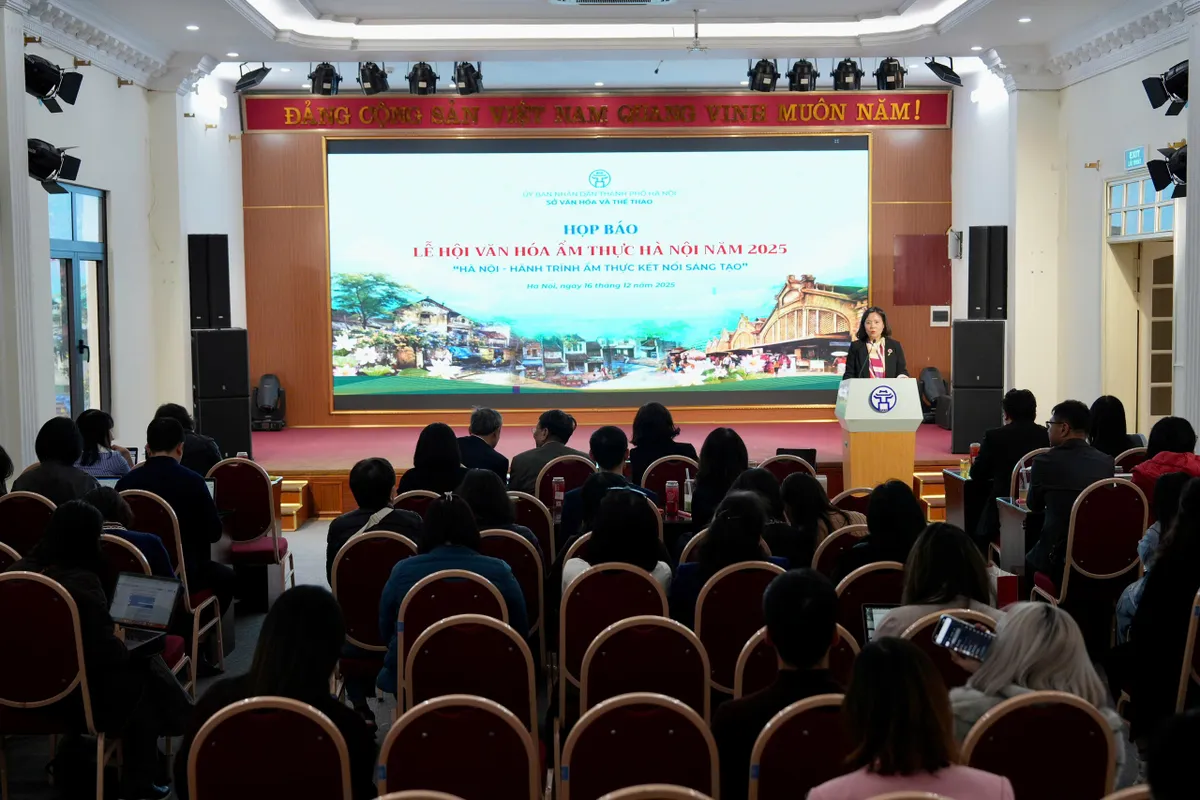 Truyền thống v&agrave; s&aacute;ng tạo trong Lễ hội văn ho&aacute; ẩm thực H&agrave; Nội 2025- Ảnh 1.