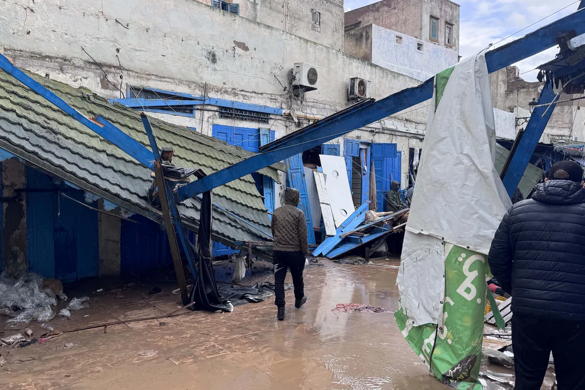 Ít nhất 37 người thiệt mạng trong trận lũ quét ở Morocco - Ảnh 7.