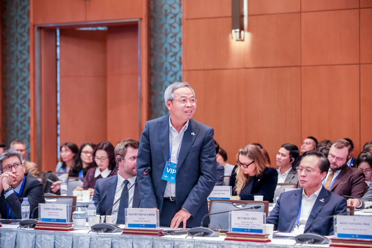 Đề xuất c&aacute;c giải ph&aacute;p th&uacute;c đẩy tăng trưởng gắn với chuyển đổi xanh v&agrave; chuyển đổi số  - Ảnh 1.