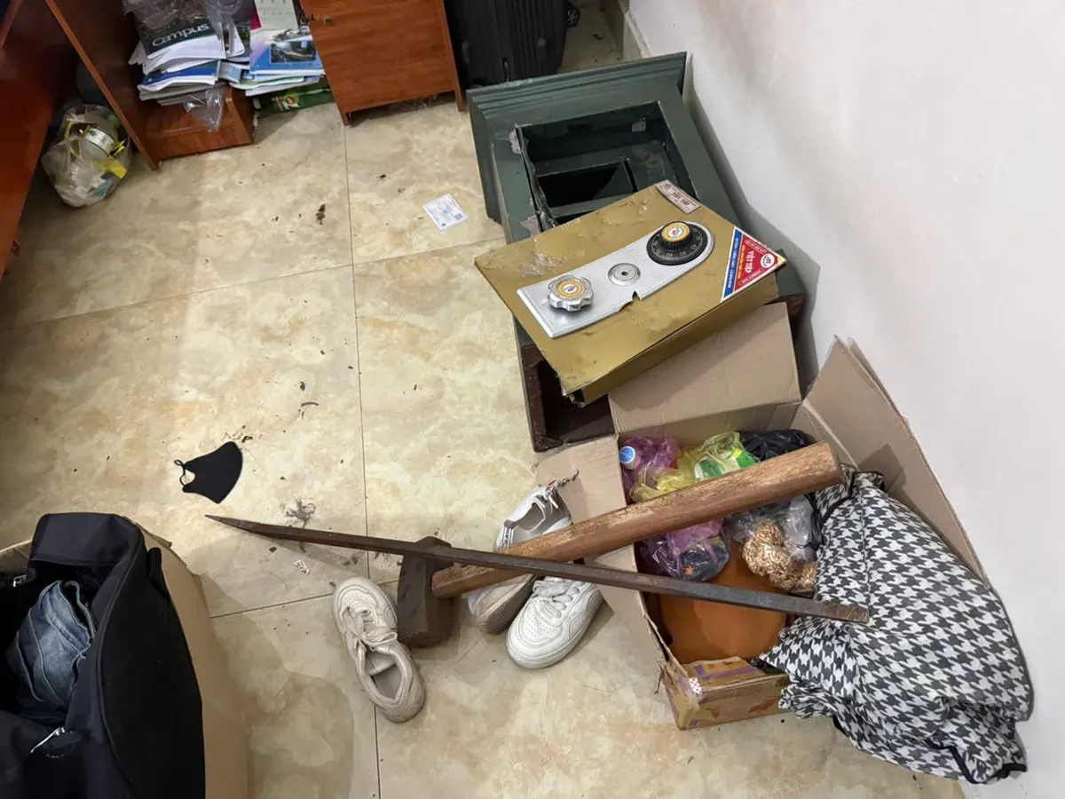 Ngăn chặn kịp thời vụ giả danh c&ocirc;ng an lừa đảo &ldquo;bắt c&oacute;c online&rdquo; - Ảnh 1.