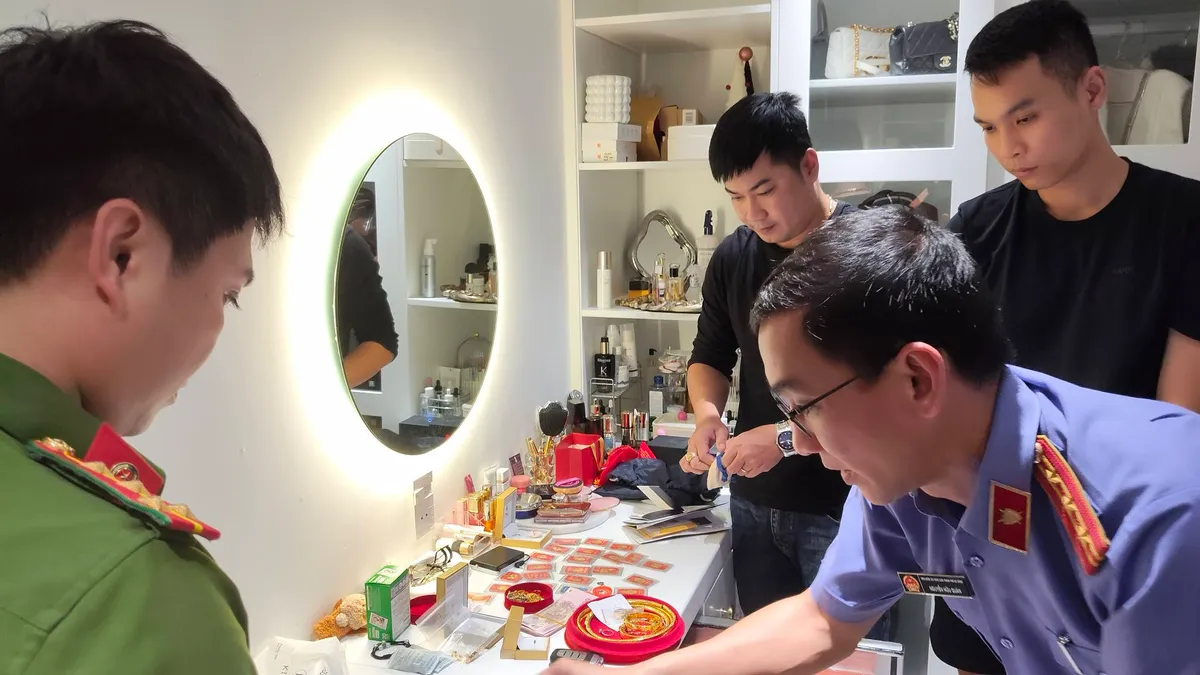 Triệt ph&aacute; đường d&acirc;y lừa đảo đa cấp tiền ảo, chiếm đoạt 2.000 tỷ đồng  - Ảnh 2.