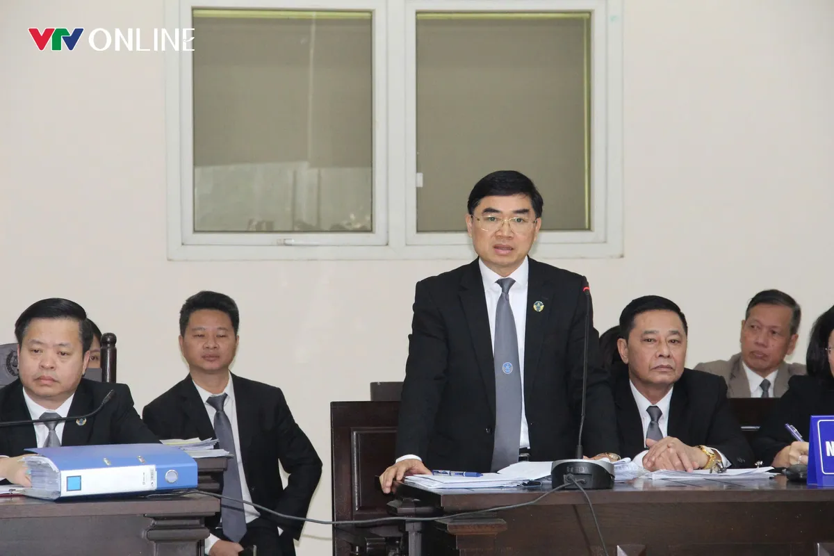 Phúc thẩm vụ Tập đoàn Phúc Sơn: Luật sư đề nghị áp dụng chính sách khoan hồng đặc biệt cho thân chủ - Ảnh 2.