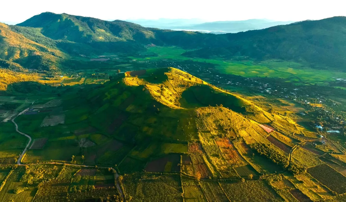 Mang Yang &ndash; Gia Lai: Điểm chạm giữa "Cổng trời" v&agrave; thung lũng m&acirc;y- Ảnh 2.