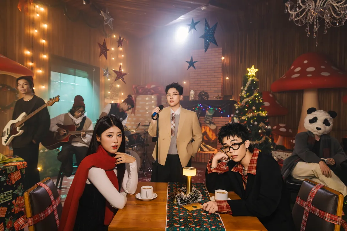 Nhạc Việt "thắp lửa" yêu thương mùa Giáng sinh - Ảnh 3. Nhạc Việt "thắp lửa" yêu thương mùa Giáng sinh - Ảnh 3.