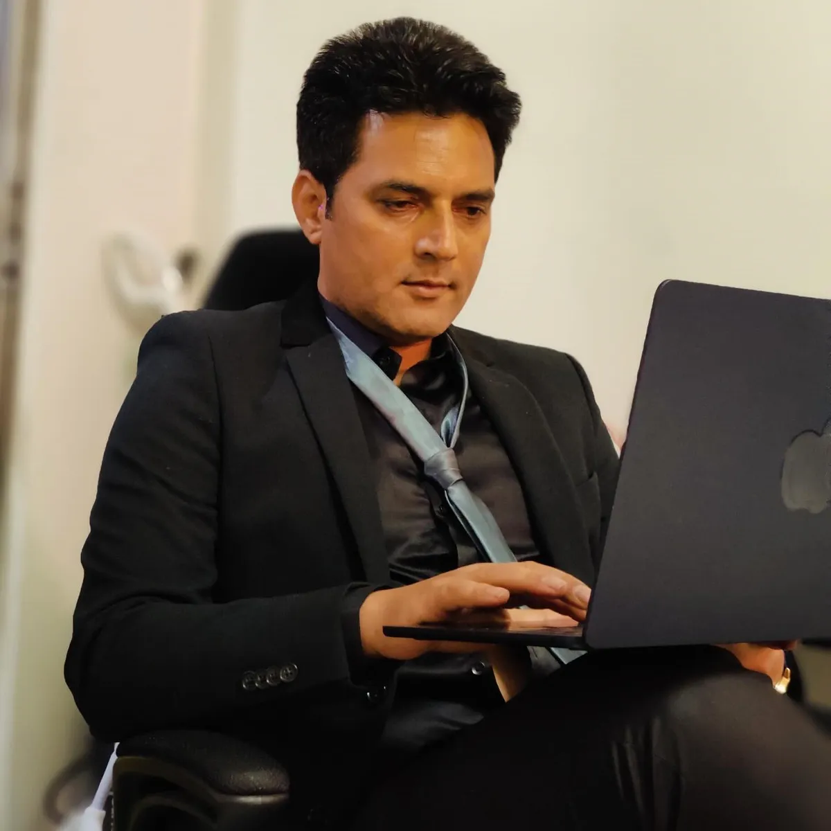 Love in Vietnam: Hành trình đặc biệt đưa dự án hợp tác điện ảnh Việt- Ấn về Việt Nam - Ảnh 9.