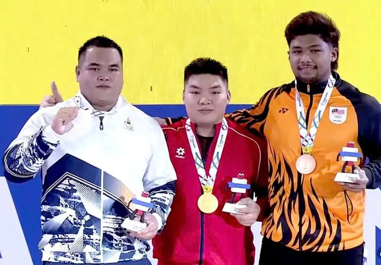 HCV SEA Games 33 đầu tiên của cử tạ Việt Nam - Ảnh 1.