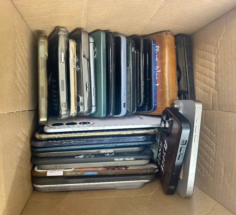 Khởi tố 13 đối tượng đ&aacute;nh bạc trực tuyến, chuyển tiền bằng k&yacute; hiệu để che giấu h&agrave;nh vi - Ảnh 2.