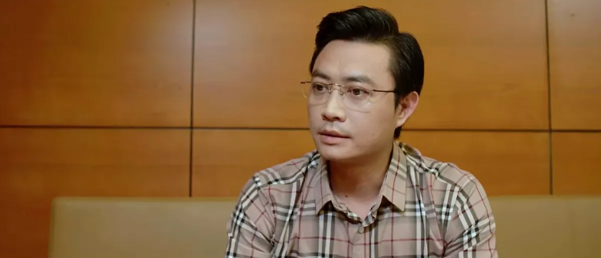 Lằn ranh - Tập 33: Khắc sẽ phản bội ông Sách? - Ảnh 3.