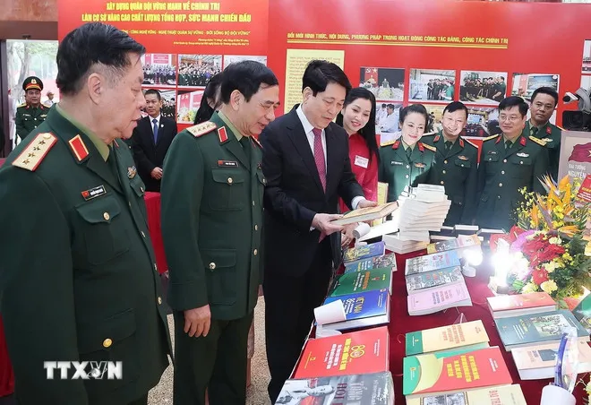 Chủ tịch nước: Triển khai c&aacute;c giải ph&aacute;p x&acirc;y nền quốc ph&ograve;ng to&agrave;n d&acirc;n vững mạnh - Ảnh 6.