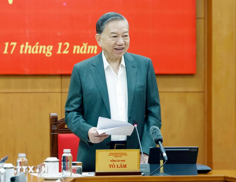 Tổng B&iacute; thư T&ocirc; L&acirc;m: Tạo h&agrave;nh lang ph&aacute;p l&yacute; thuận lợi nhất để th&uacute;c đẩy ph&aacute;t triển đất nước - Ảnh 3.
