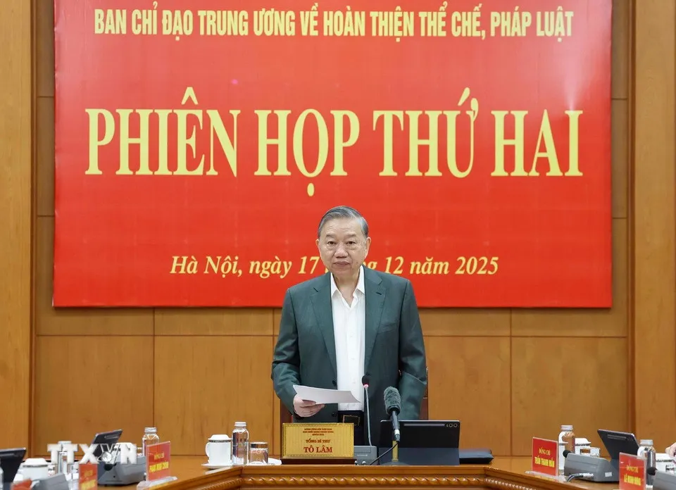 Tổng B&iacute; thư T&ocirc; L&acirc;m: Tạo h&agrave;nh lang ph&aacute;p l&yacute; thuận lợi nhất để th&uacute;c đẩy ph&aacute;t triển đất nước - Ảnh 2.