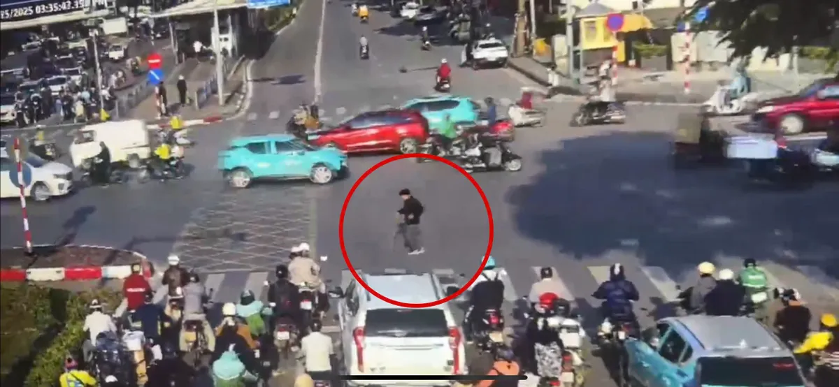 Camera AI, truy vết tìm người đi lạc ở Hà Nội - Ảnh 1.