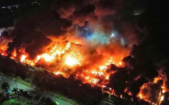 Hiện trường vụ cháy. 