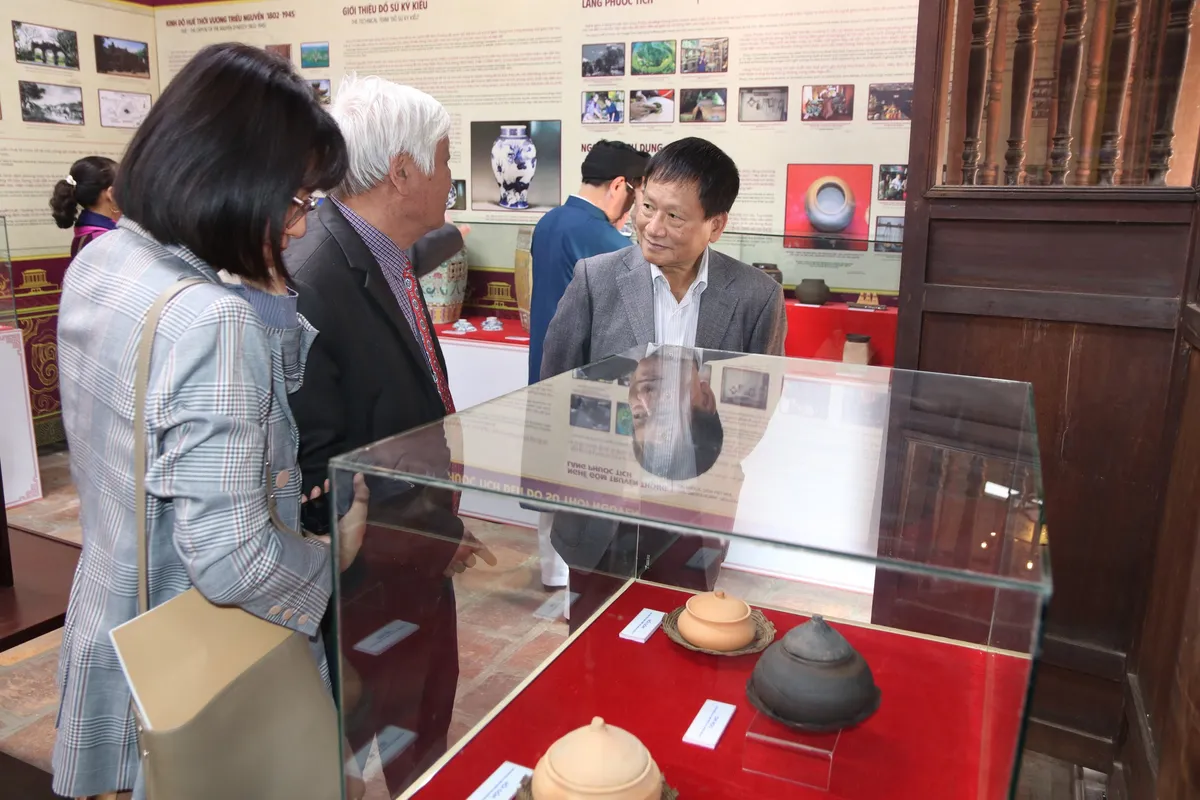 Độc đ&aacute;o h&agrave;nh tr&igrave;nh gốm Việt - Ảnh 4.