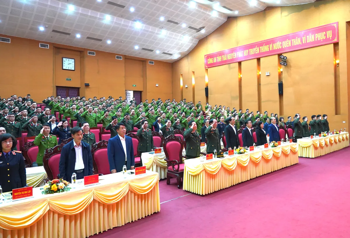 Th&aacute;i Nguy&ecirc;n: K&eacute;o giảm 13,3% tội phạm v&agrave; h&agrave;nh tr&igrave;nh v&igrave; nh&acirc;n d&acirc;n trong b&atilde;o lũ - Ảnh 1.