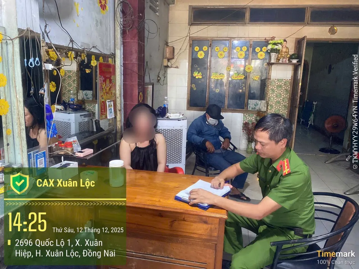 Đồng Nai: Ra qu&acirc;n cao điểm, ph&aacute;t hiện nhiều vụ mua b&aacute;n d&acirc;m - Ảnh 1.