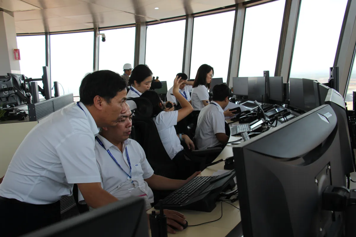 Mọi nguồn lực dồn về Long Th&agrave;nh: Ho&agrave;n tất chuẩn bị cho 3 chuyến bay ng&agrave;y 19/12 - Ảnh 2.