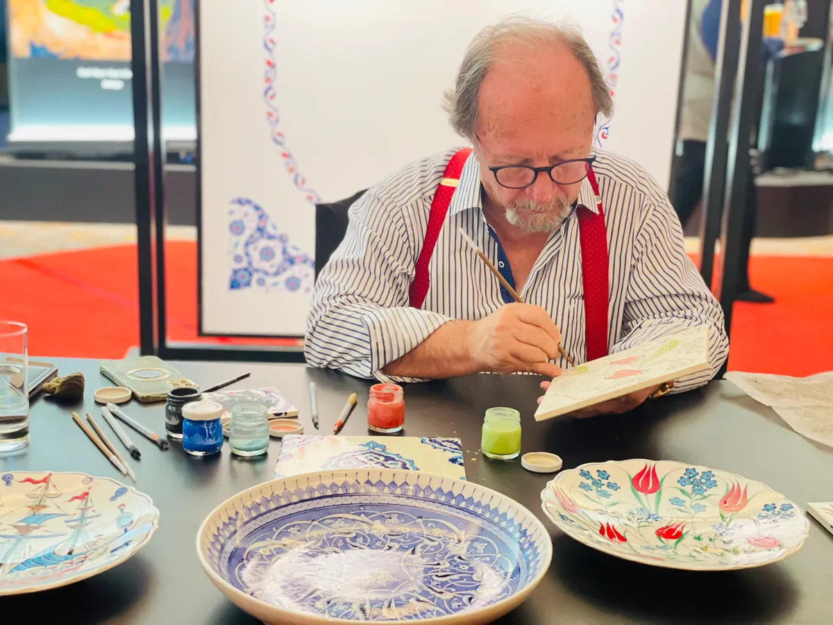 Kh&ocirc;ng gian trải nghiệm ẩm thực, văn h&oacute;a v&agrave; nghệ thuật Thổ Nhĩ Kỳ sống động tại sự kiện Connect to T&uuml;rkiye - Ảnh 3.