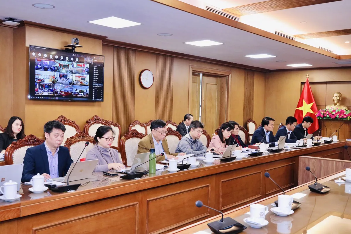 Bộ GD&ĐT: Sắp xếp trường học cần thận trọng, kh&ocirc;ng s&aacute;p nhập cơ học- Ảnh 2.