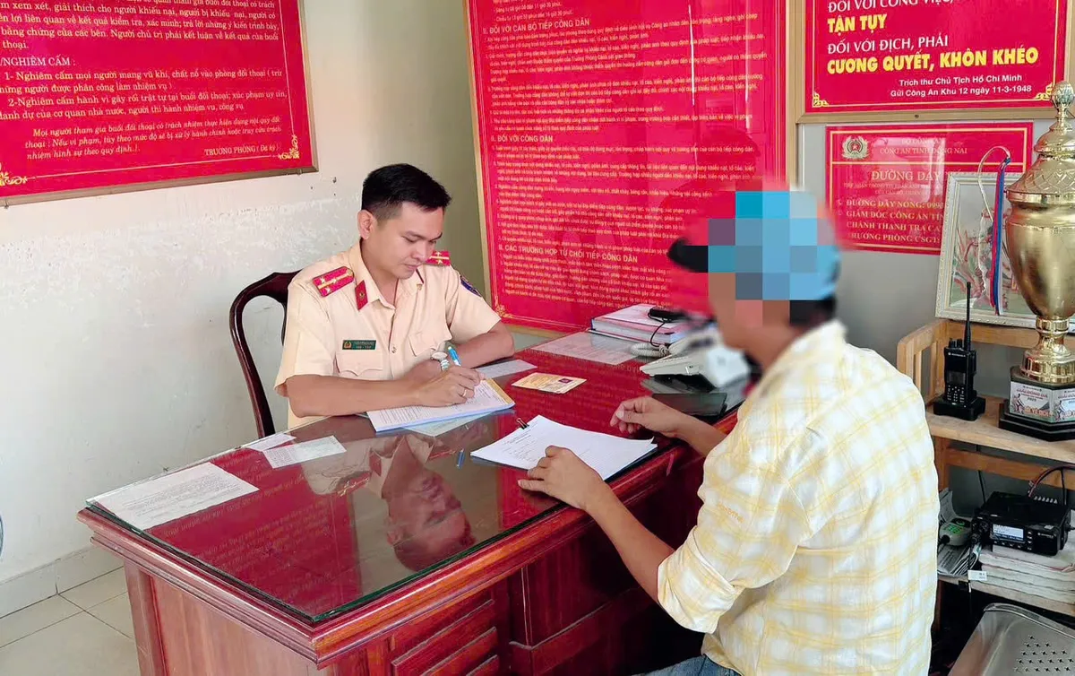 Đồng Nai: Xử phạt loạt vi phạm giao th&ocirc;ng từ clip phản &aacute;nh của người d&acirc;n- Ảnh 4.